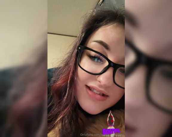 Bootyful Goddess aka bootyfulgoddess Findom - 12-22-2023 OnlyFans Video - Relaxing Night to FART