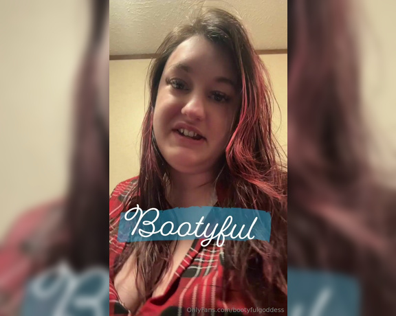 Bootyful Goddess aka bootyfulgoddess Findom - 01-17-2024 OnlyFans Video - Answering more questions_ am I naturally gassy or is it what I eat And what do