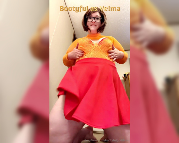 Bootyful Goddess aka bootyfulgoddess Findom - 04-02-2024 OnlyFans Video - Going to come play with me as Velma