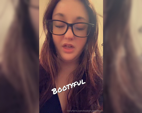 Bootyful Goddess aka bootyfulgoddess Findom - 05-05-2024 OnlyFans Video - My farting secret