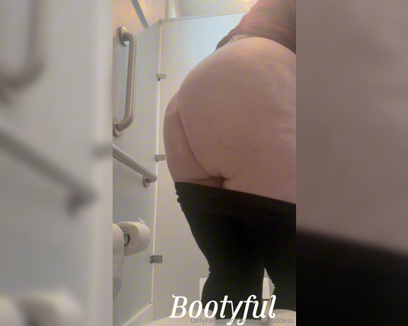 Bootyful Goddess aka bootyfulgoddess Findom - 04-01-2024 OnlyFans Video - Here is a teaser just for my fans Full 6 min video is in your inbox