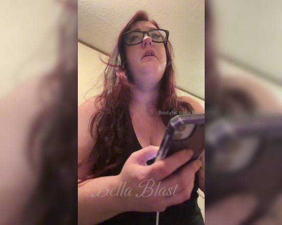 Bootyful Goddess aka bootyfulgoddess Findom - 10-05-2024 OnlyFans Video - You can hear my farts on the moon   apparently