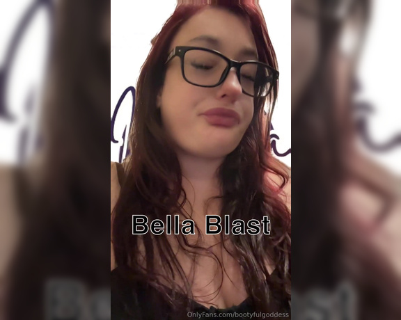 Bootyful Goddess aka bootyfulgoddess Findom - 09-29-2024 OnlyFans Video - Nothing like a big gulp to bring out the burps  Just wait for it