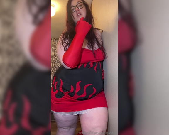 Bootyful Goddess aka bootyfulgoddess Findom - 09-25-2024 OnlyFans Video - Im onto something big and I mean  HUGE when it comes to your customized experience