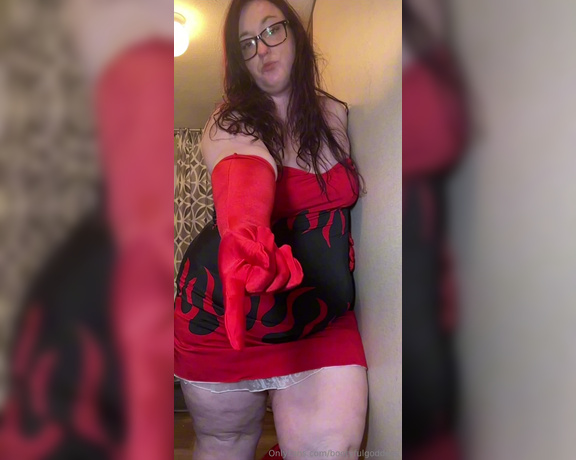 Bootyful Goddess aka bootyfulgoddess Findom - 09-25-2024 OnlyFans Video - Im onto something big and I mean  HUGE when it comes to your customized experience