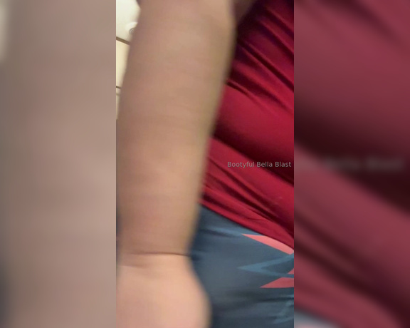 Bootyful Goddess aka bootyfulgoddess Findom - 10-31-2024 OnlyFans Video - Trying to cover up a fart with a cough I failed