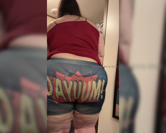 Bootyful Goddess aka bootyfulgoddess Findom - 10-31-2024 OnlyFans Video - Trying to cover up a fart with a cough I failed