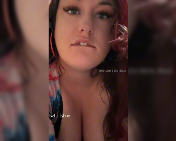 Bootyful Goddess aka bootyfulgoddess Findom - 11-04-2024 OnlyFans Video - Starting the day with a kiss, slow and sweet