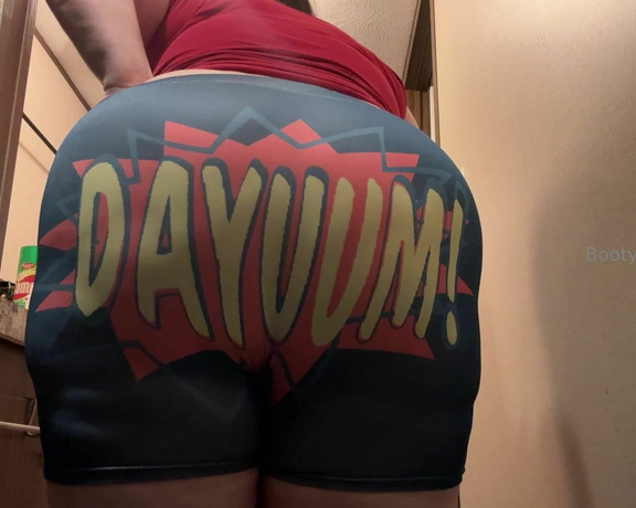 Bootyful Goddess aka bootyfulgoddess Findom - 10-26-2024 OnlyFans Video - Love this fart soooo much Do you like these shorts and fart