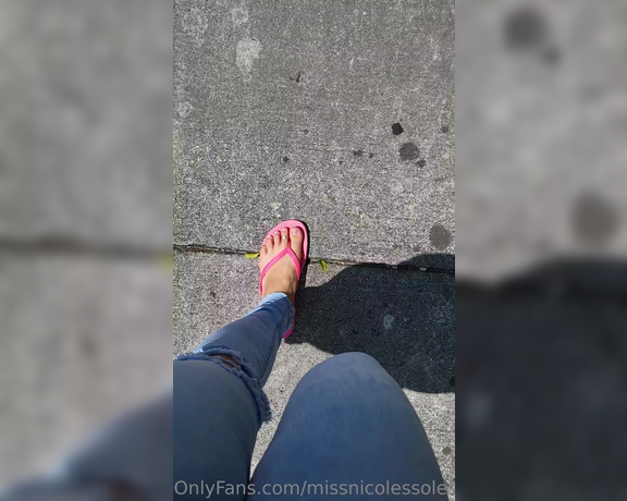 Goddess Nicole aka nicolesgoddesssoles Foot Fetish - 03-29-2023 OnlyFans Video - Walking down your block