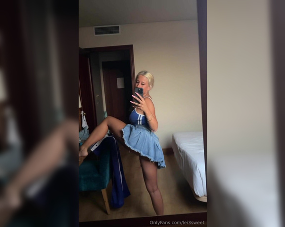 Sweet K4rma aka lei3sweet Foot Fetish - 08-07-2024 OnlyFans Video - Una baddie che fa miao Balli con me o stai fermo a guardarmi