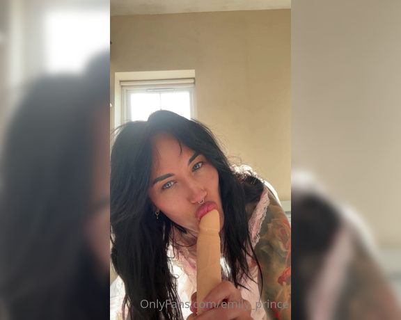 Lady Emily aka ladyemily_666 Femdom - 06-08-2023 OnlyFans Video - How I wake Alpha up  Send 50 if you want to be at the bottom