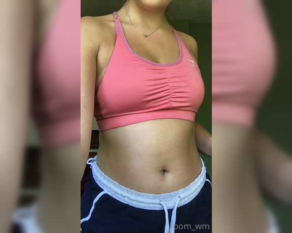 Pom_wm aka pom_wm - 05-20-2020 OnlyFans Video - just finished a very sweaty workout