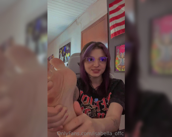 Goddess Ana aka urfeetgirlofc Foot Fetish - 02-01-2023 OnlyFans Video - What do you think