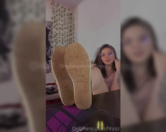 Goddess Ana aka urfeetgirlofc Foot Fetish - 02-24-2023 OnlyFans Video - Meu primeiro vídeo Joi  do you like Jois video