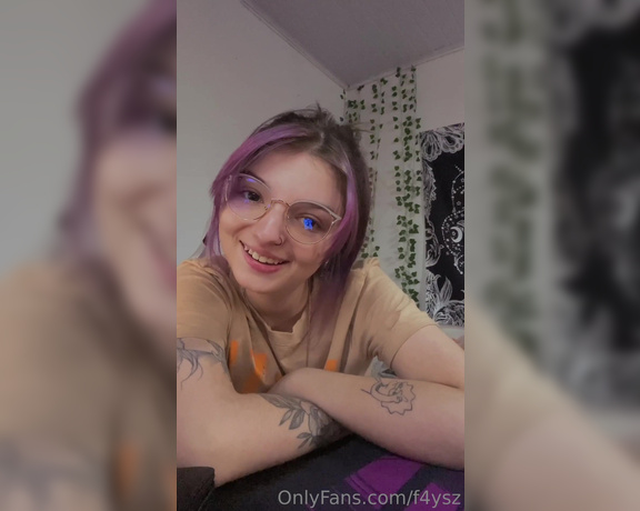 Goddess Ana aka urfeetgirlofc Foot Fetish - 02-28-2023 OnlyFans Video - Foot workship  Can you understand me when I speak in English because my pronunciation is