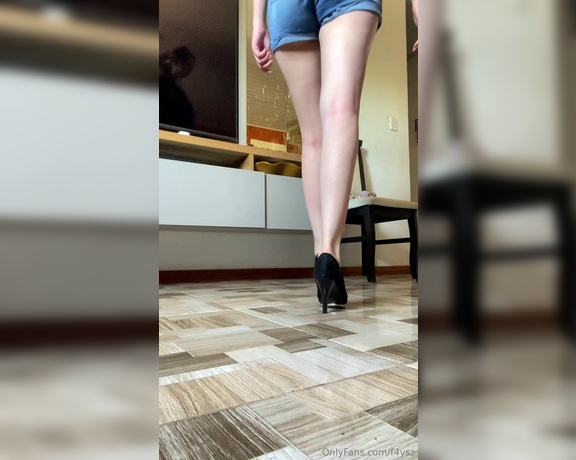 Goddess Ana aka urfeetgirlofc Foot Fetish - 09-18-2023 OnlyFans Video - I dont really like these high heels, but heres a video and I hope you like