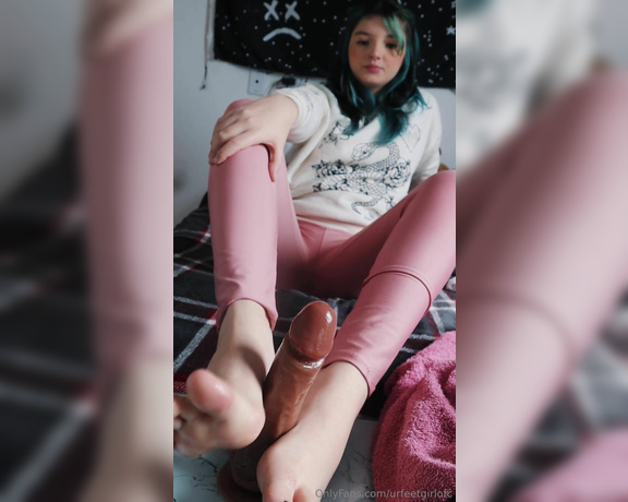 Goddess Ana aka urfeetgirlofc Foot Fetish - 07-08-2024 OnlyFans Video - I know you would like to be in this toys place, did you like the positions