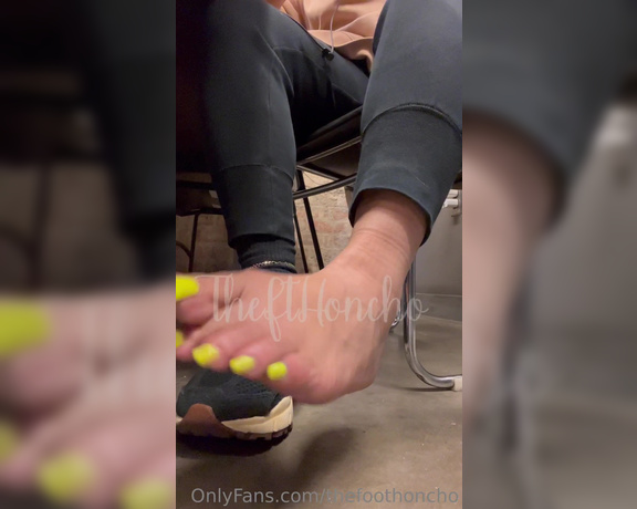 HONCHO aka thefthoncho Foot Fetish - 03-29-2023 OnlyFans Video - On break