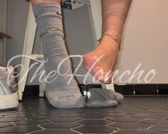 HONCHO aka thefthoncho Foot Fetish - 07-31-2023 OnlyFans Video - Leaked thefthoncho 85852