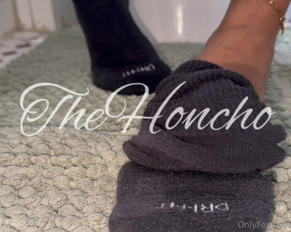 HONCHO aka thefthoncho Foot Fetish - 10-11-2023 OnlyFans Video - Leaked thefthoncho 60543