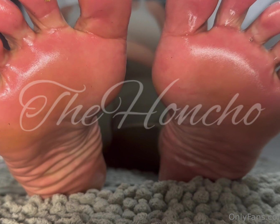 HONCHO aka thefthoncho Foot Fetish - 10-11-2023 OnlyFans Video - Leaked thefthoncho 66181