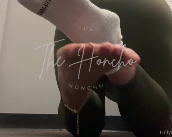 HONCHO aka thefthoncho Foot Fetish - 06-14-2024 OnlyFans Video - Booty amp soles