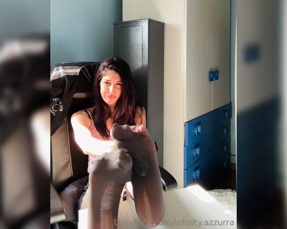 Sofia Ana Infinity aka infinityazzurra Foot Fetish - 07-24-2023 OnlyFans Video - La tua compagna si fa ingroppare in giro, e tu a casa da solo a sbrodolarti