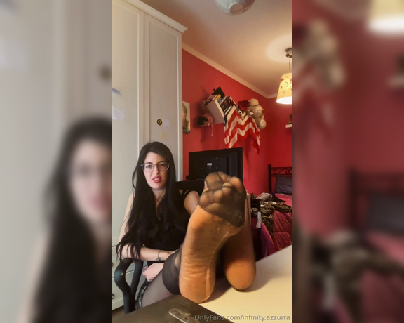 Sofia Ana Infinity aka infinityazzurra Foot Fetish - 09-30-2023 OnlyFans Video - Tua moglie si fa sbattere e tu sei solo un cornuto Beh ,forse perché duri così