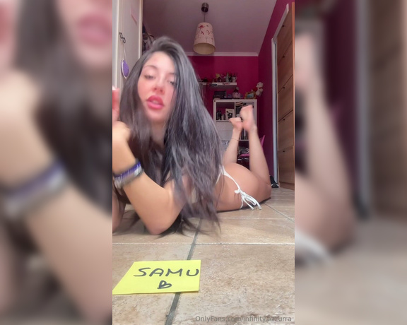 Sofia Ana Infinity aka infinityazzurra Foot Fetish - 09-25-2024 OnlyFans Video - The pose in costumee posa giantess Non sono una Dea Per video come questo con scritta