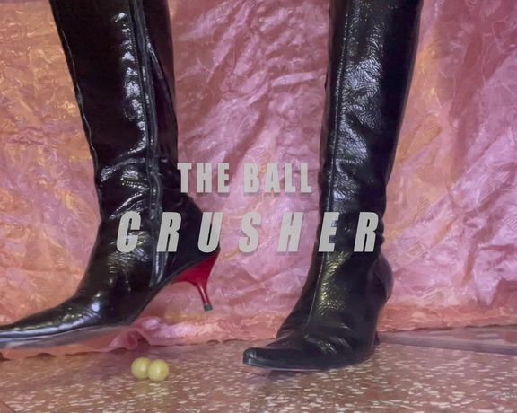 Miss Bunny aka sugarbunnybabe Foot Fetish - 03-01-2021 OnlyFans Video - Youre getting weak just imagining the destruction my beautiful leather boots could bring to your throbbing