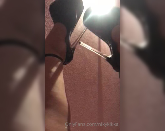 Nikykikka aka nikykikka Foot Fetish - 11-10-2020 OnlyFans Video - Leaked nikykikka 12008