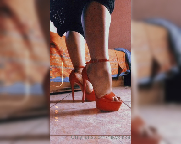 Nikykikka aka nikykikka Foot Fetish - 02-28-2021 OnlyFans Video - Happy night