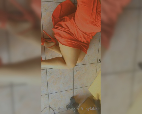 Nikykikka aka nikykikka Foot Fetish - 05-23-2021 OnlyFans Video - Red_nkfy