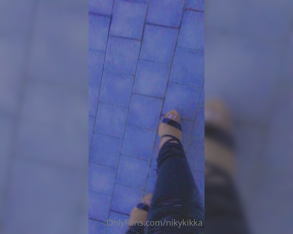 Nikykikka aka nikykikka Foot Fetish - 07-14-2021 OnlyFans Video - This sound walk