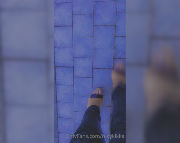 Nikykikka aka nikykikka Foot Fetish - 07-14-2021 OnlyFans Video - This sound walk