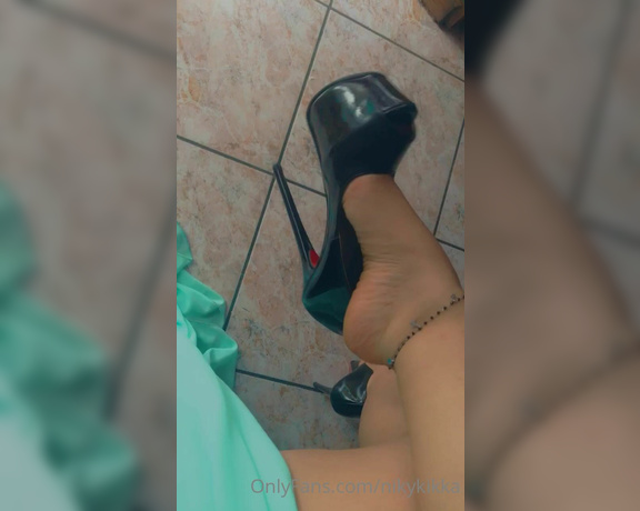 Nikykikka aka nikykikka Foot Fetish - 08-03-2021 OnlyFans Video - Leaked nikykikka 51250