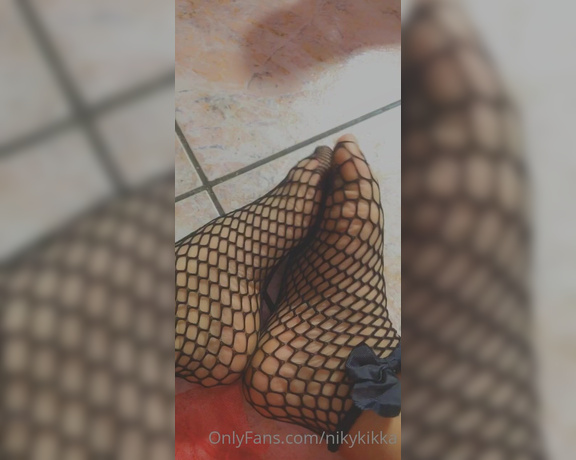 Nikykikka aka nikykikka Foot Fetish - 11-21-2021 OnlyFans Video - Leaked nikykikka 82957