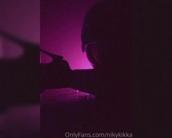 Nikykikka aka nikykikka Foot Fetish - 06-23-2022 OnlyFans Video - You like new light