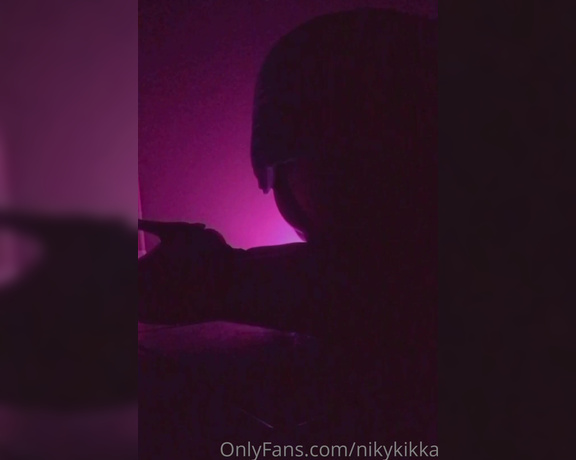 Nikykikka aka nikykikka Foot Fetish - 06-23-2022 OnlyFans Video - You like new light