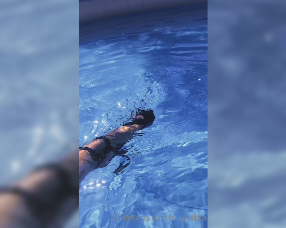 Nikykikka aka nikykikka Foot Fetish - 07-16-2022 OnlyFans Video - Swimming pool with baby perfect  Tell me if you like this content  Piscina con