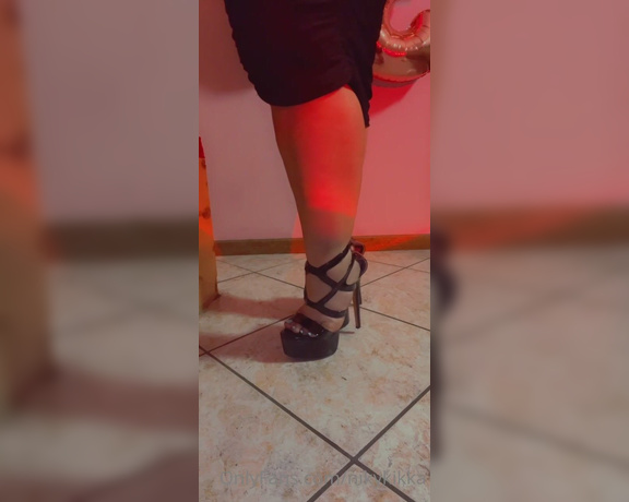 Nikykikka aka nikykikka Foot Fetish - 02-23-2023 OnlyFans Video - Little sound_przv