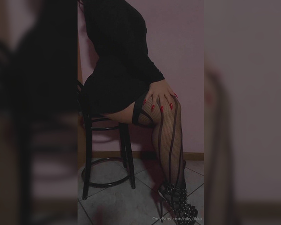 Nikykikka aka nikykikka Foot Fetish - 11-18-2023 OnlyFans Video - Leaked nikykikka 10636