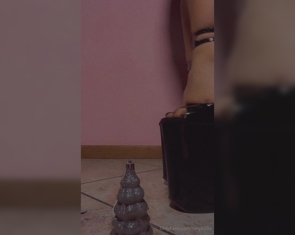 Nikykikka aka nikykikka Foot Fetish - 03-20-2024 OnlyFans Video - Another one