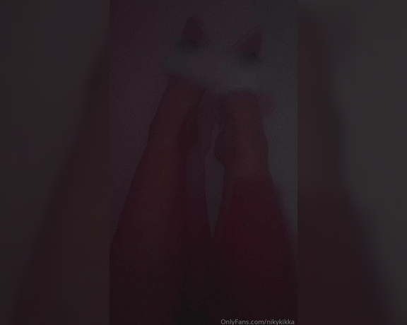 Nikykikka aka nikykikka Foot Fetish - 01-21-2024 OnlyFans Video - Fluffy sunday