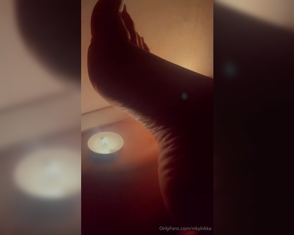 Nikykikka aka nikykikka Foot Fetish - 05-08-2024 OnlyFans Video - session