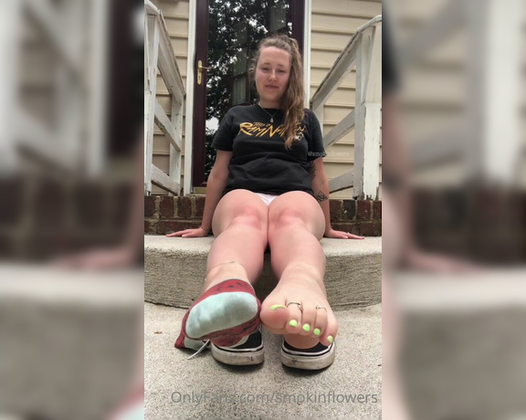 Goddess Flower aka smokinflowers Foot Fetish - 06-07-2023 OnlyFans Video - POV your roommate caught you sneaking a peak at her feet while she was stretching