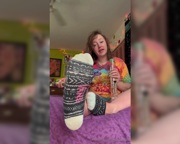 Goddess Flower aka smokinflowers Foot Fetish - 04-10-2024 OnlyFans Video - Missed Me Of course you have