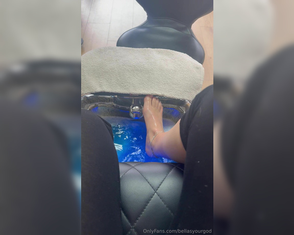 BellaYourgod aka bellasyourgod - 09-24-2024 OnlyFans Video - New pedi, what do you think