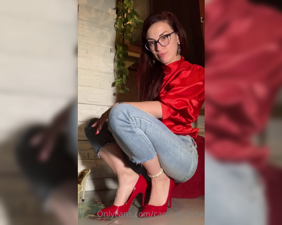 Carolina iena aka carolina_iena - 11-13-2022 OnlyFans Video - HEELS, FEET amp I show my heels, I show my arches with different shoes mules and